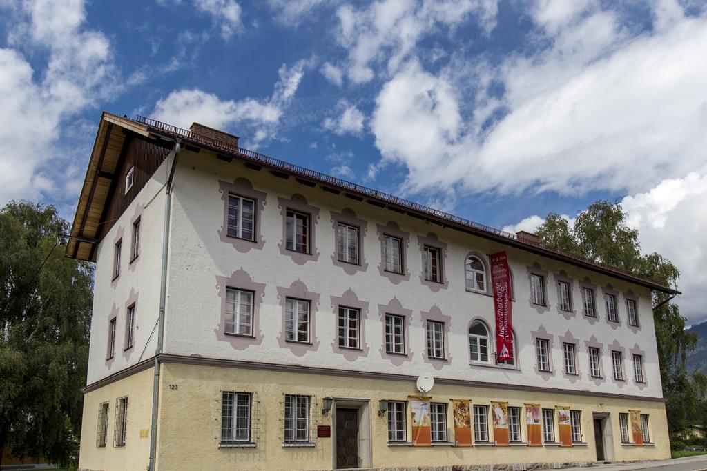 Fit Und Fun Sportherberge Kotschach-Mauthen Bagian luar foto