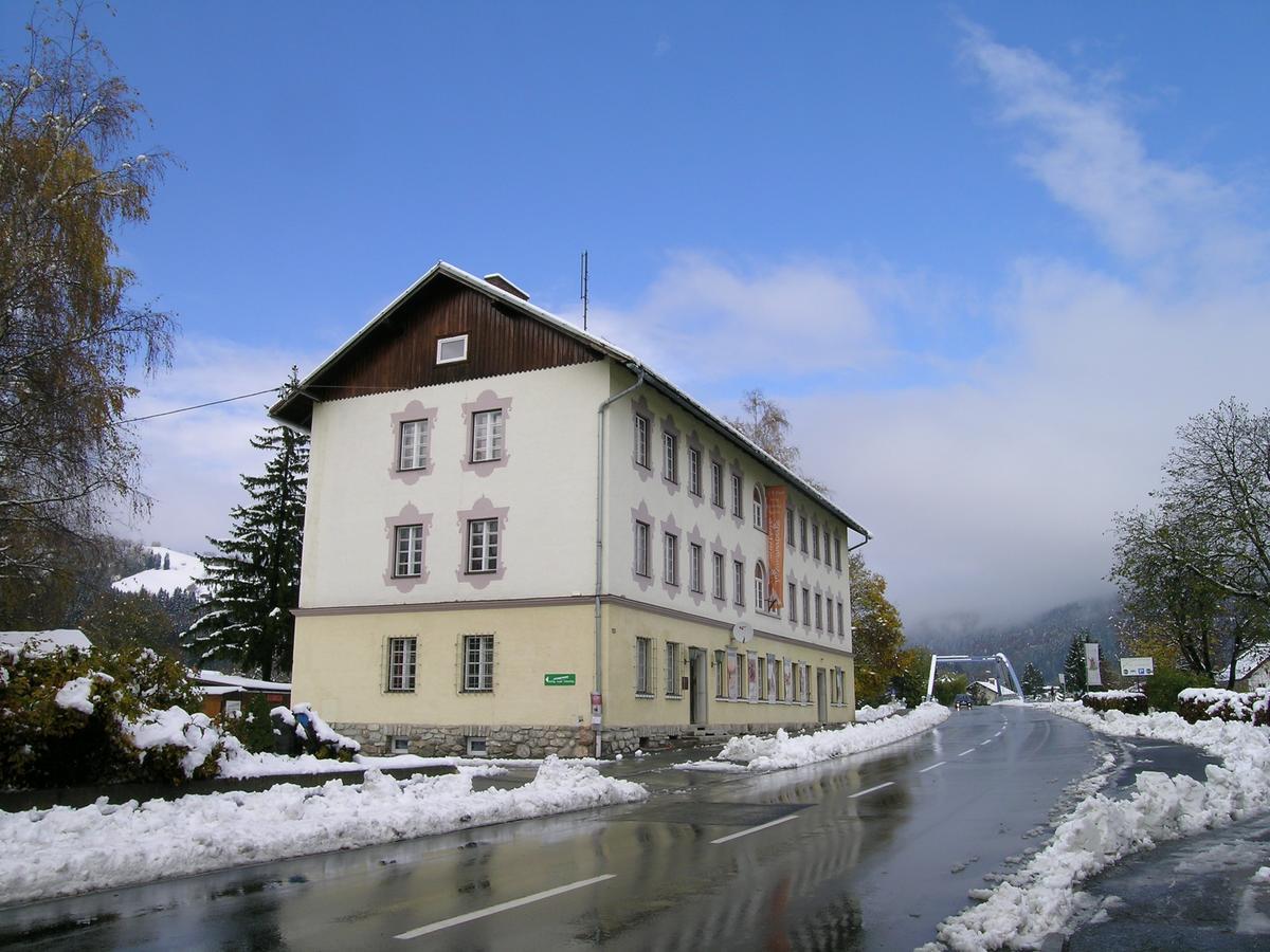 Fit Und Fun Sportherberge Kotschach-Mauthen Bagian luar foto